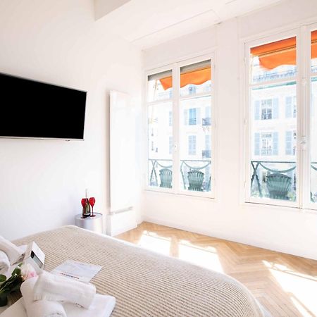 Le Magenta - Happy Rentals Ница Екстериор снимка